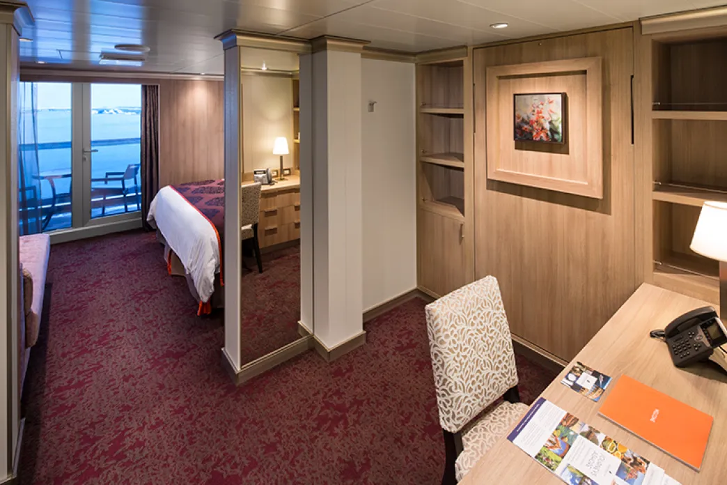 Nieuw Statendam Signature Suite