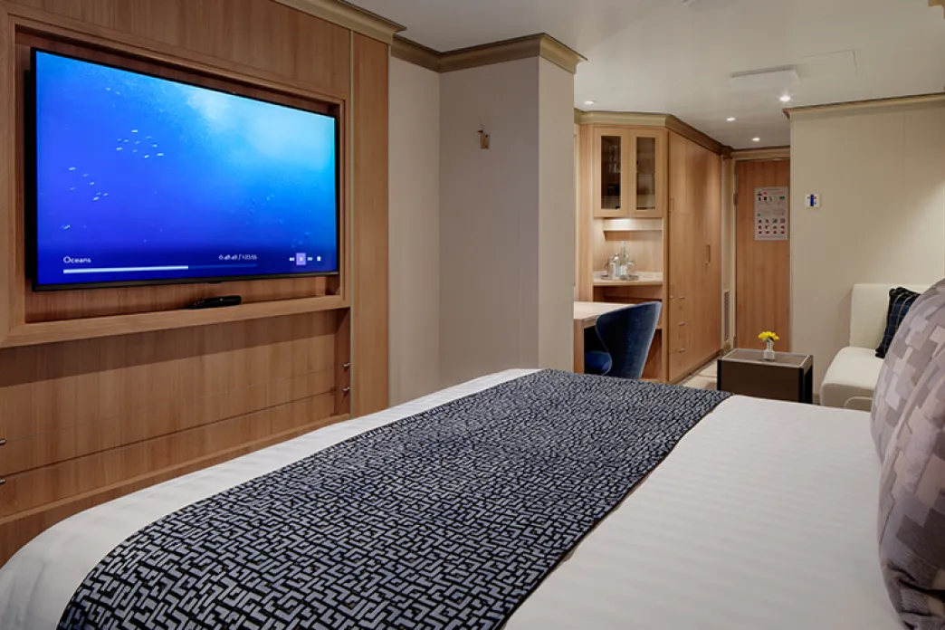 Holland America Line - Vista Suite