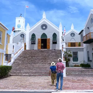 Tourists viewing a building in Bermuda